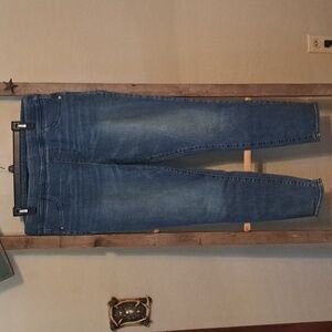 Old Navy women's 14 Rockstar mid rise  pull on skinny jeans